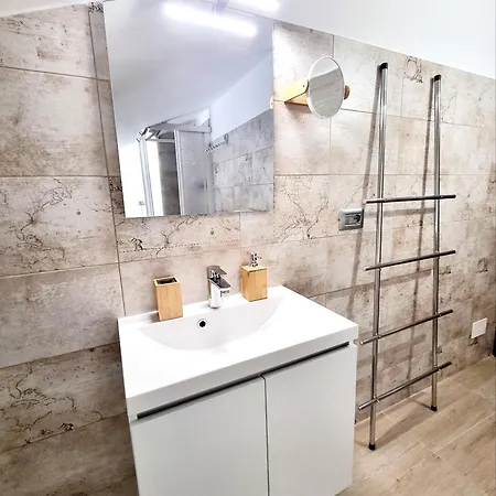 Apartmán Ospitalita Agricola Di Langa Mansardato Vacanze Sinio