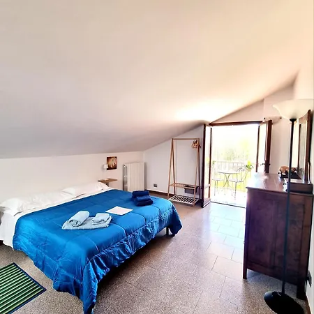 Ospitalita Agricola Di Langa Mansardato Vacanze Apartmán Sinio