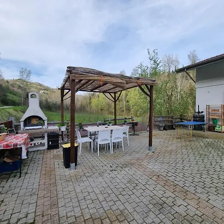 Ospitalita Agricola Di Langa Mansardato Vacanze Sinio
