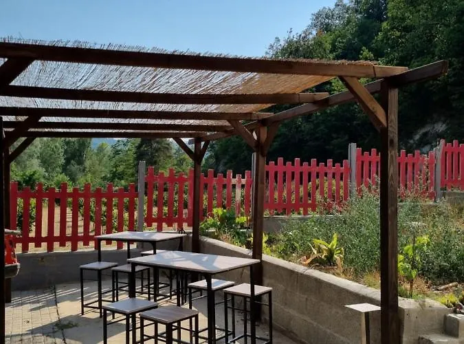 Ospitalita Agricola Di Langa Mansardato Vacanze 아파트 *